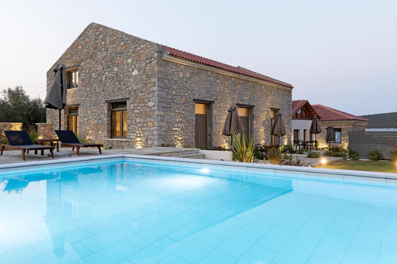 Lichnos Luxury Suites Sourpi Exterior foto